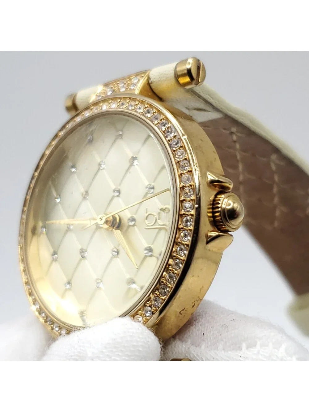 Burgi Quartz Womens Watch 31mm Gold Tone Rhinestone Bezel New Battery